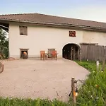 Glamping By The Old Mill *