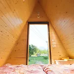 Glamping By The Old Mill Campo de lujo *