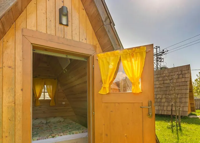 럭셔리텐트 Glamping Mohorjev Grunt *